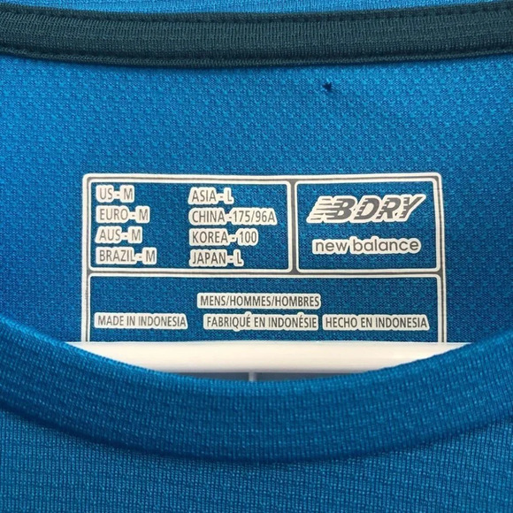 New Balance  Long Sleeve Blue Active Top Sz M - Picture 2 of 10